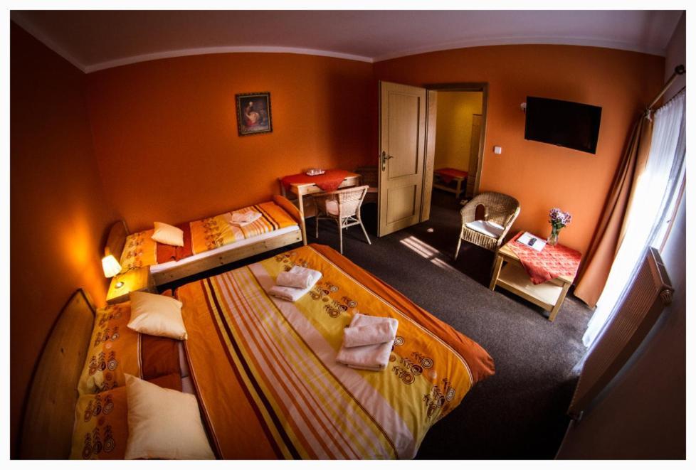 Horsky Hotel Snezenka Hyncice pod Susinou Екстер'єр фото